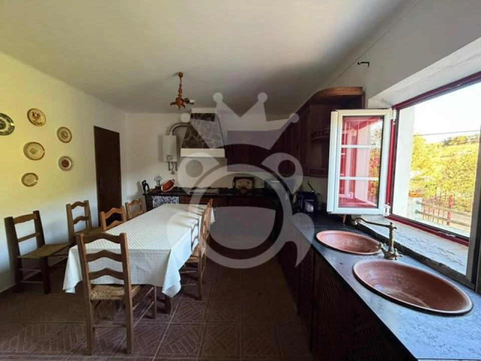 Moradia T2 para Venda em Terena (São Pedro) Foto 9