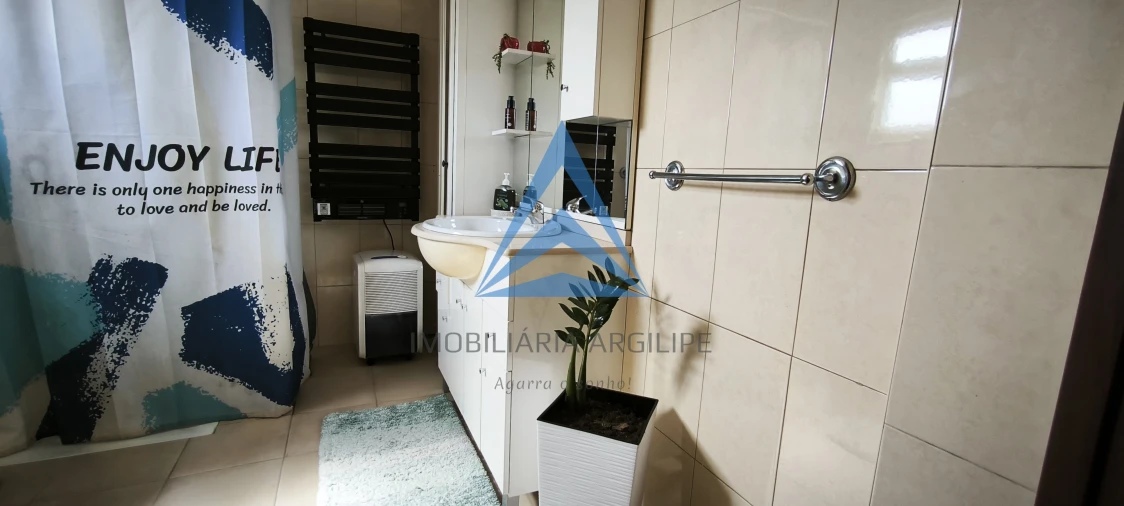 Moradia T3 para Venda em Pombal Foto 18