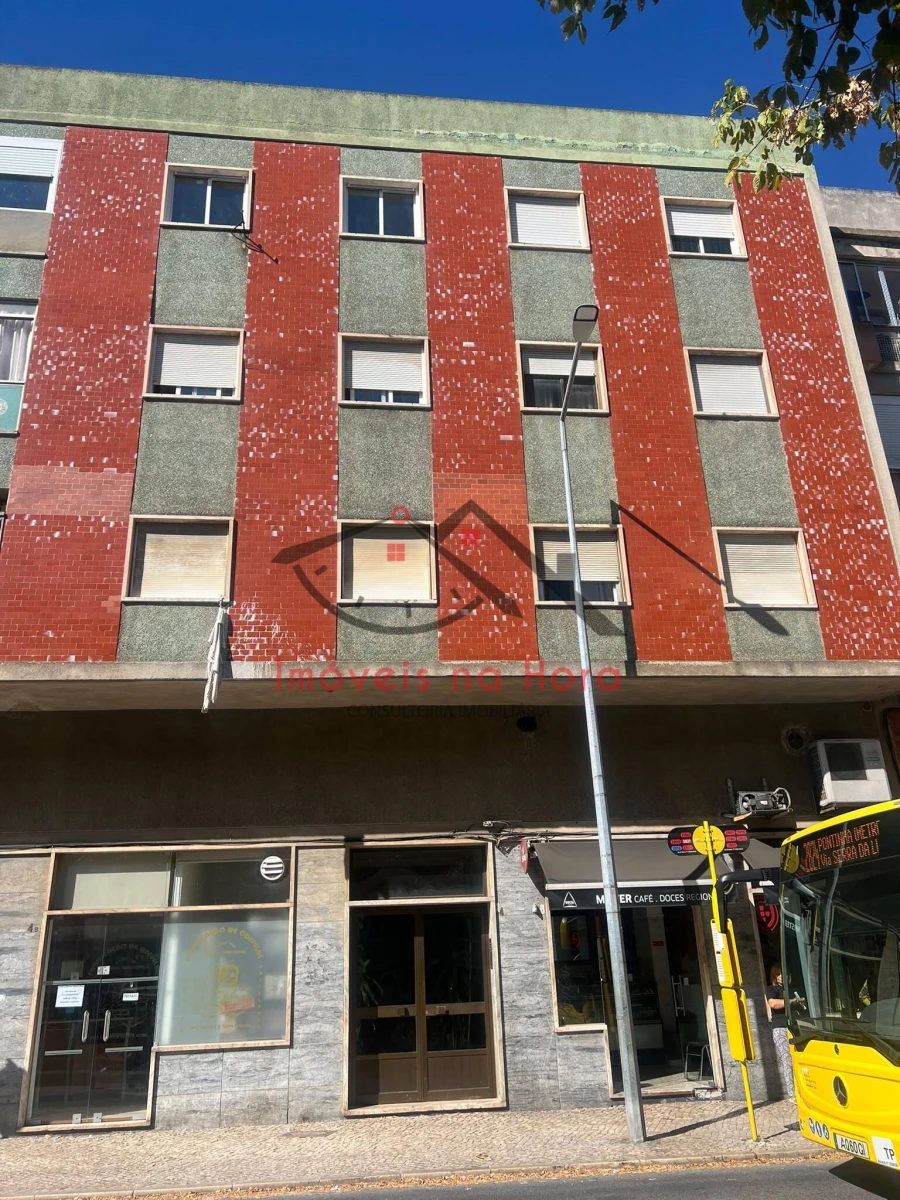Apartamento T3 para Venda em Odivelas Foto 10