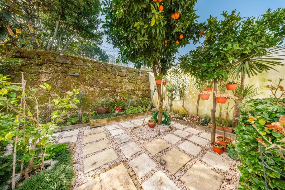 Moradia T4 para Venda em Santa Lucrécia de Algeriz e Navarra Foto 19