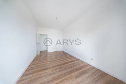 Apartamento T2 para Venda em Aver-O-Mar, Amorim e Terroso