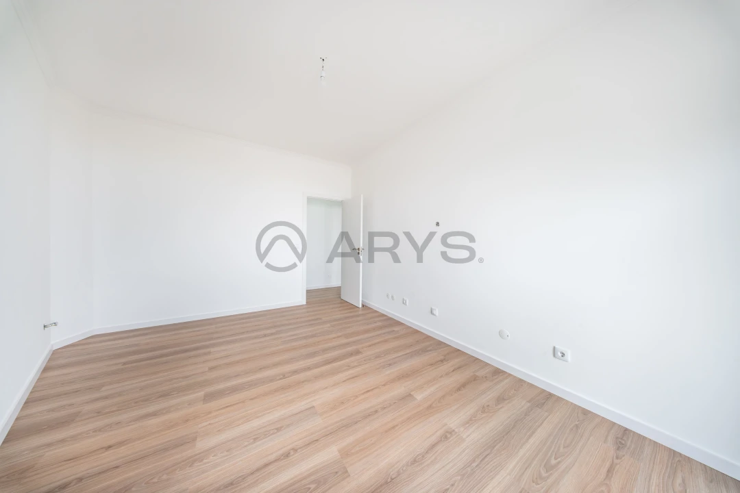 Apartamento T2 para Venda em Aver-O-Mar, Amorim e Terroso Foto 9