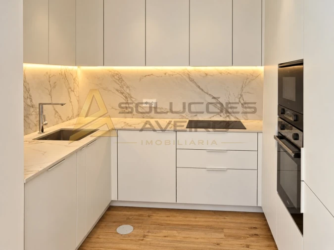 Apartamento T2 para Venda em Glória e Vera Cruz Foto 2