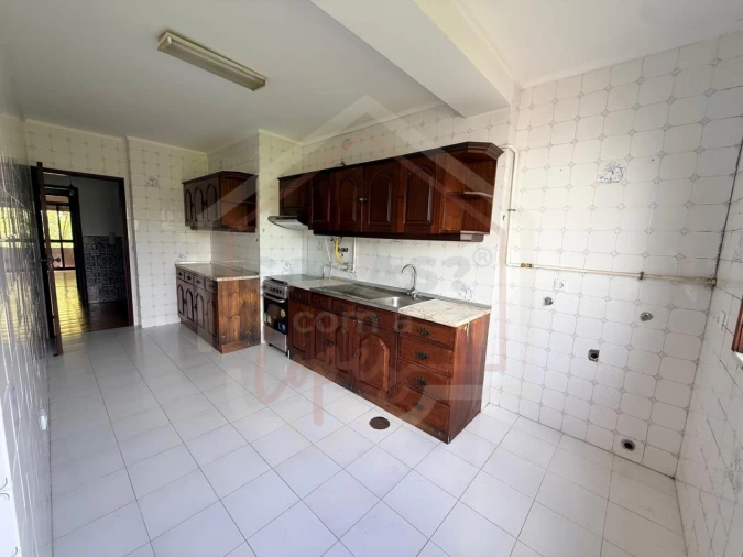Apartamento T2 para Venda em Esgueira Foto 2