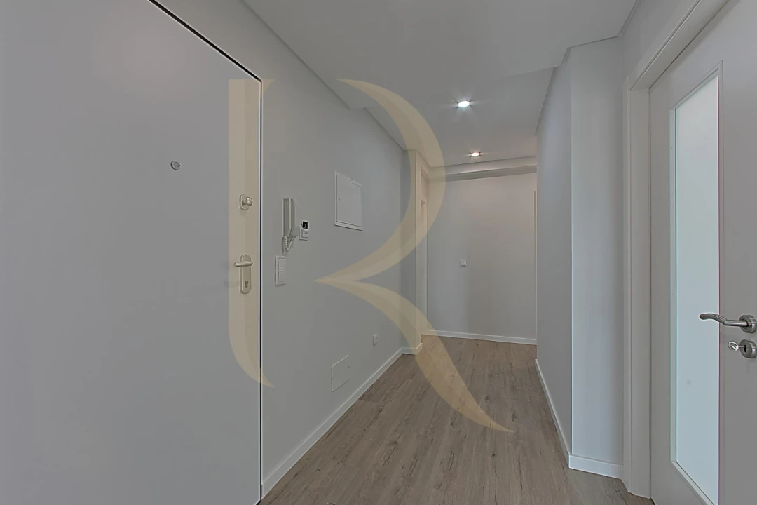 Apartamento T3 para Venda em Laranjeiro e Feijó Foto 2