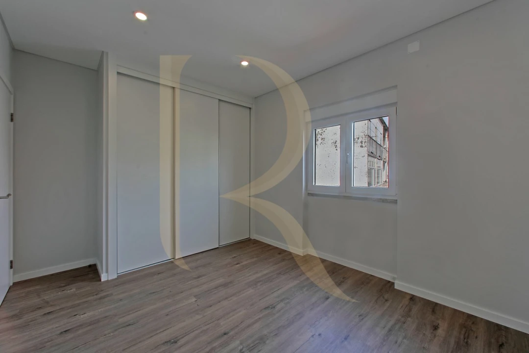 Apartamento T3 para Venda em Laranjeiro e Feijó Foto 7
