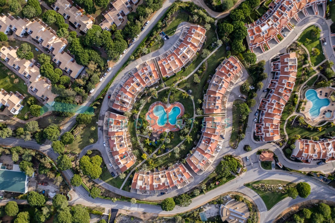 Apartamento T3 para Venda em Quarteira Foto 1