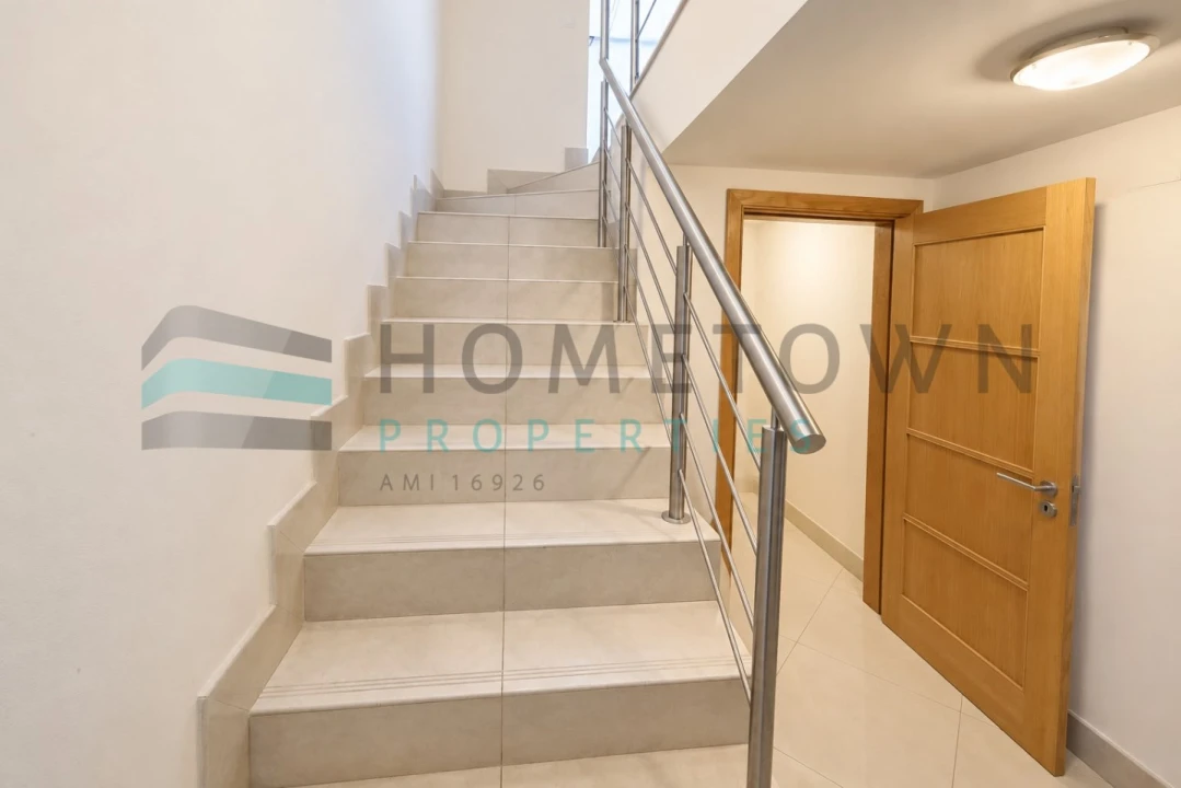 Apartamento T3 para Venda em Quarteira Foto 21
