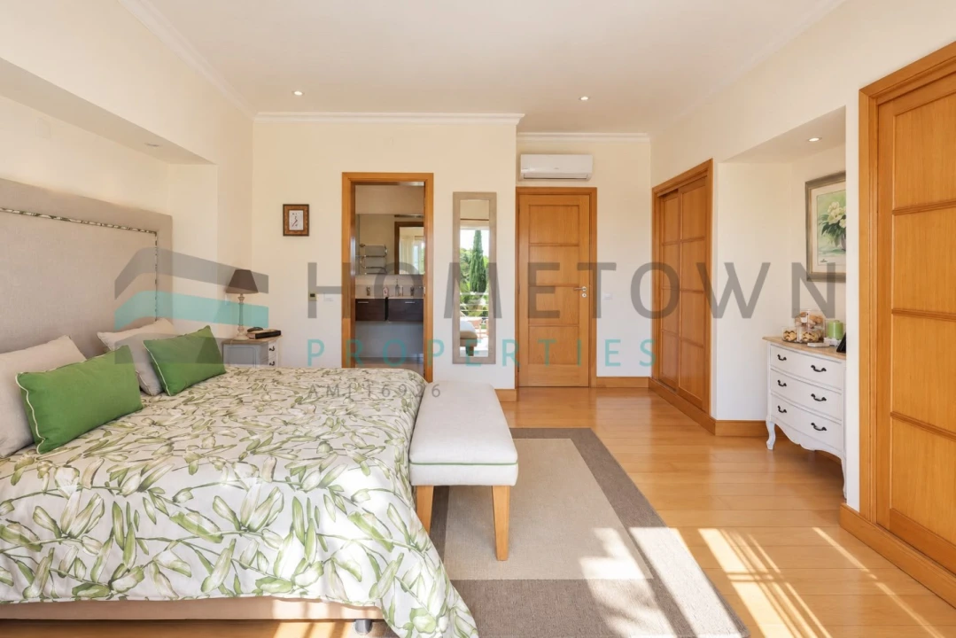 Apartamento T3 para Venda em Quarteira Foto 27