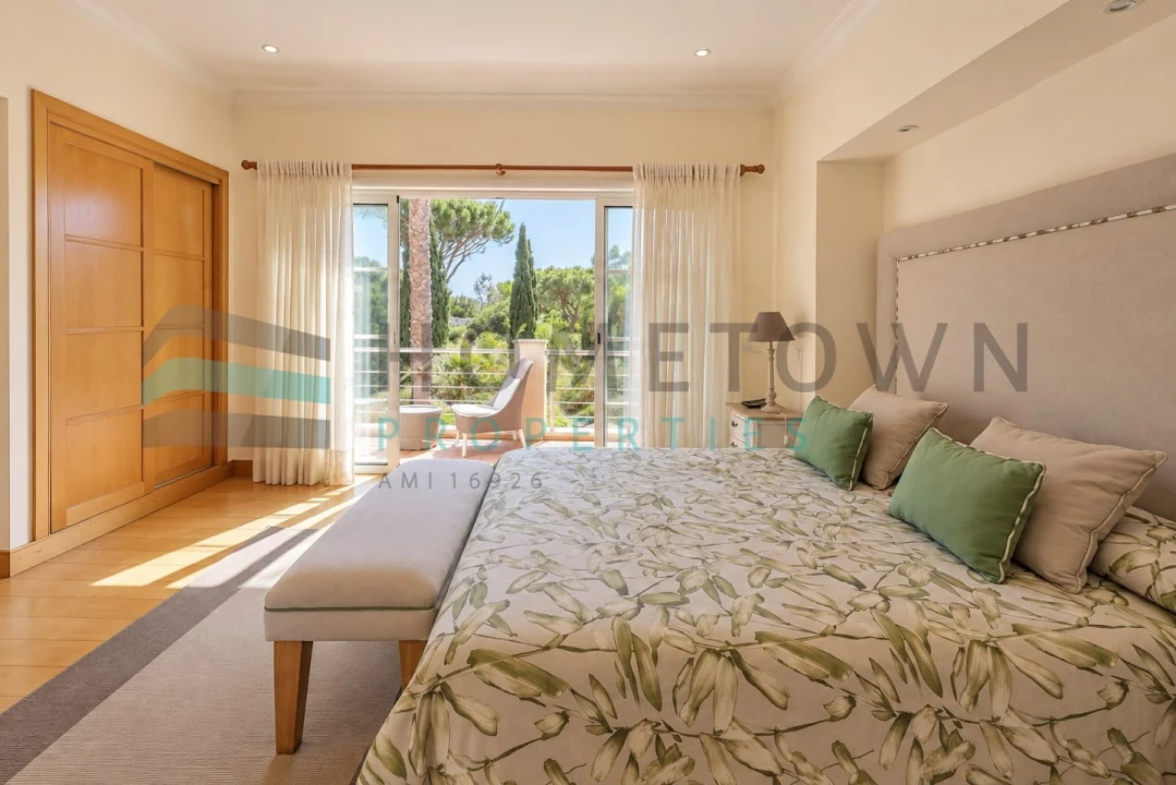 Apartamento T3 para Venda em Quarteira Foto 32