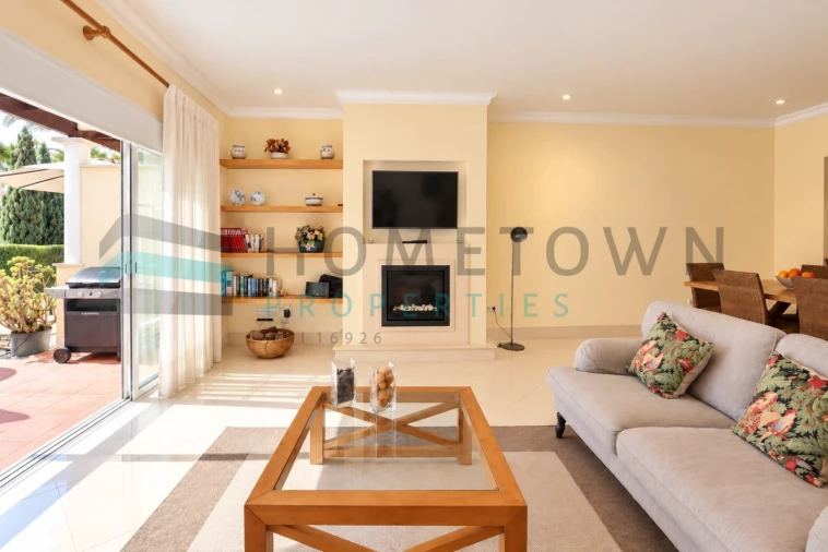 Apartamento T3 para Venda em Quarteira Foto 24