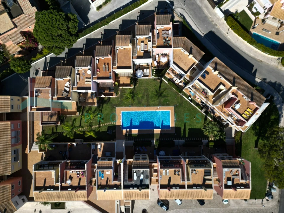 Apartamento T1 para Venda em Quarteira Foto 28