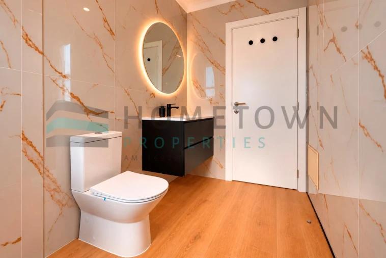 Apartamento T1 para Venda em Quarteira Foto 4