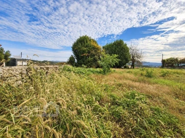 Moradia T2 para Venda em Chorente, Góios, Courel, Pedra Furada e Gueral