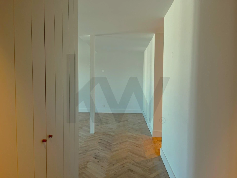 Apartamento T2 para Venda em Beato Foto 2