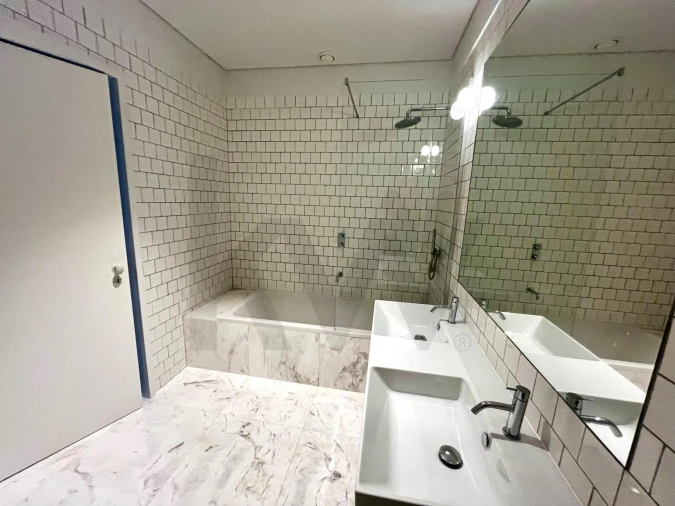 Apartamento T2 para Venda em Beato Foto 13