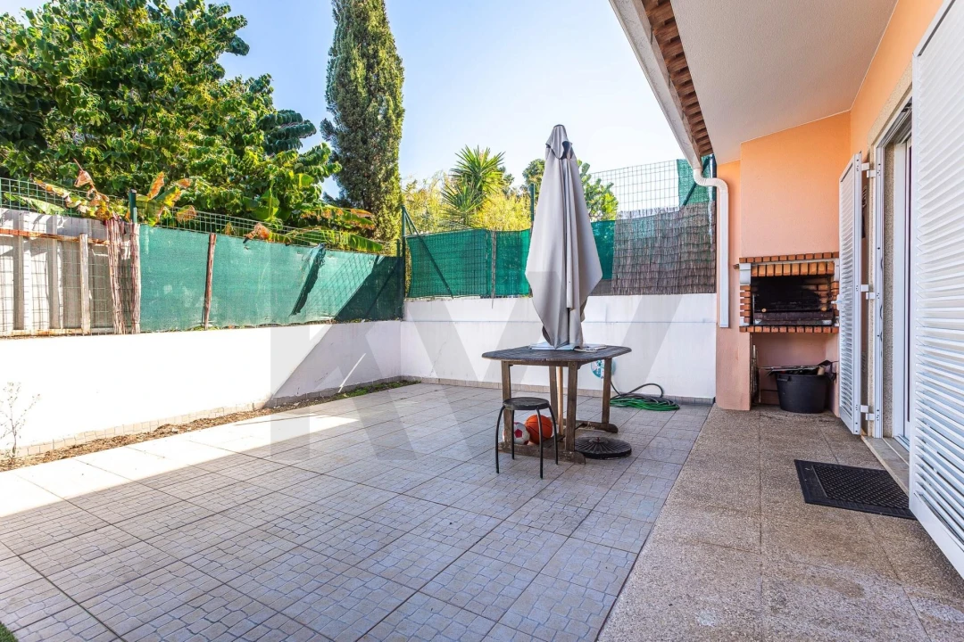 Moradia T3 para Venda em Quinta do Anjo Foto 40