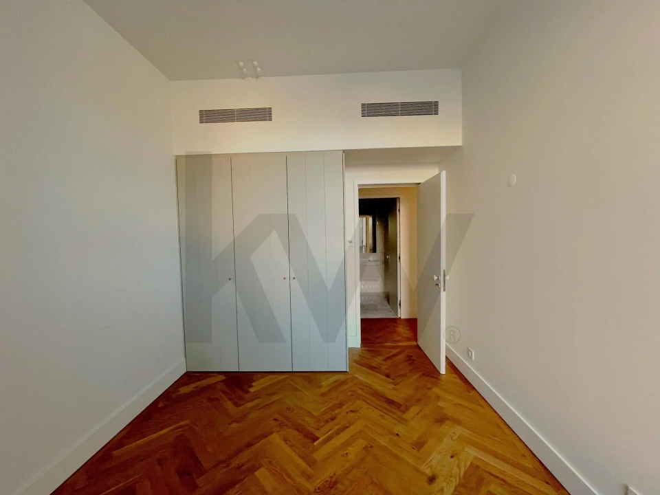 Apartamento T3 para Venda em Beato Foto 9