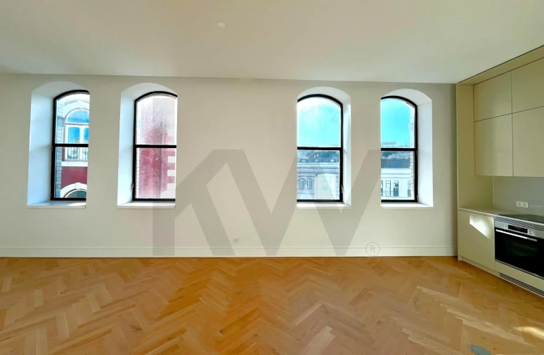Apartamento T3 para Venda em Beato Foto 2
