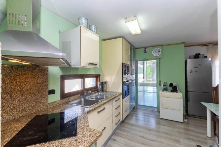 Apartamento T2 para Venda em Baltar Foto 7