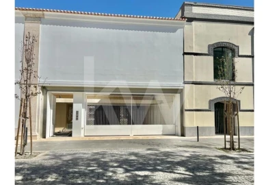 Apartamento T3 para Venda em Beato