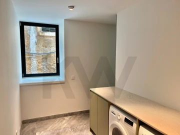 Apartamento T4 para Venda em Beato