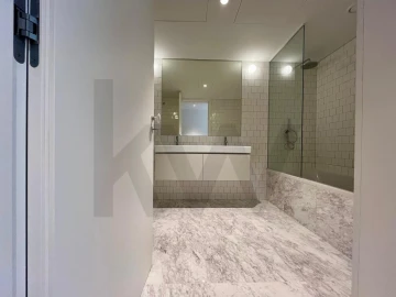 Apartamento T4 para Venda em Beato