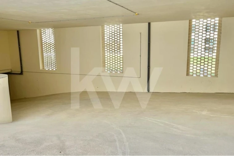 Apartamento T4 para Venda em Beato Foto 32
