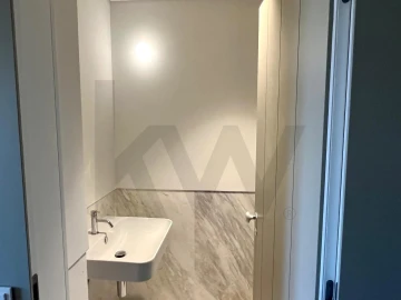 Apartamento T2 para Venda em Beato