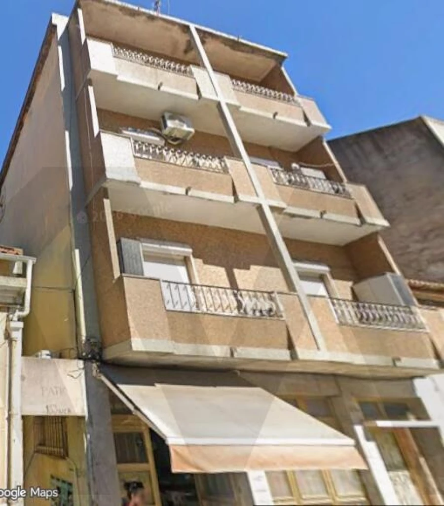 Prédio para Venda em Campolide Foto 4