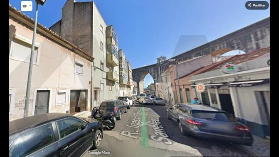 Prédio para Venda em Campolide
