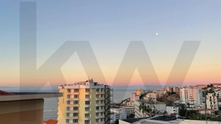 Apartamento T3 para Venda em São Martinho Foto 5