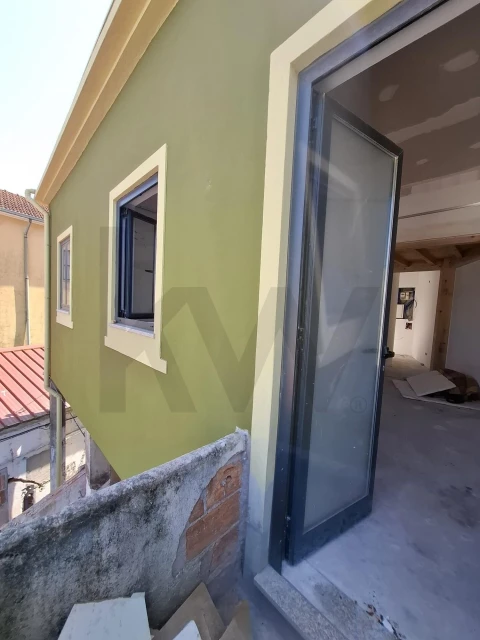 Prédio para Venda em Mafamude e Vilar do Paraíso