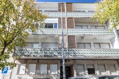 Apartamento T2 para Venda em Falagueira-Venda Nova