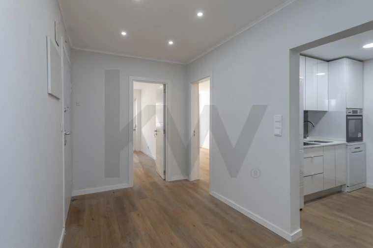 Apartamento T2 para Venda em Falagueira-Venda Nova Foto 5