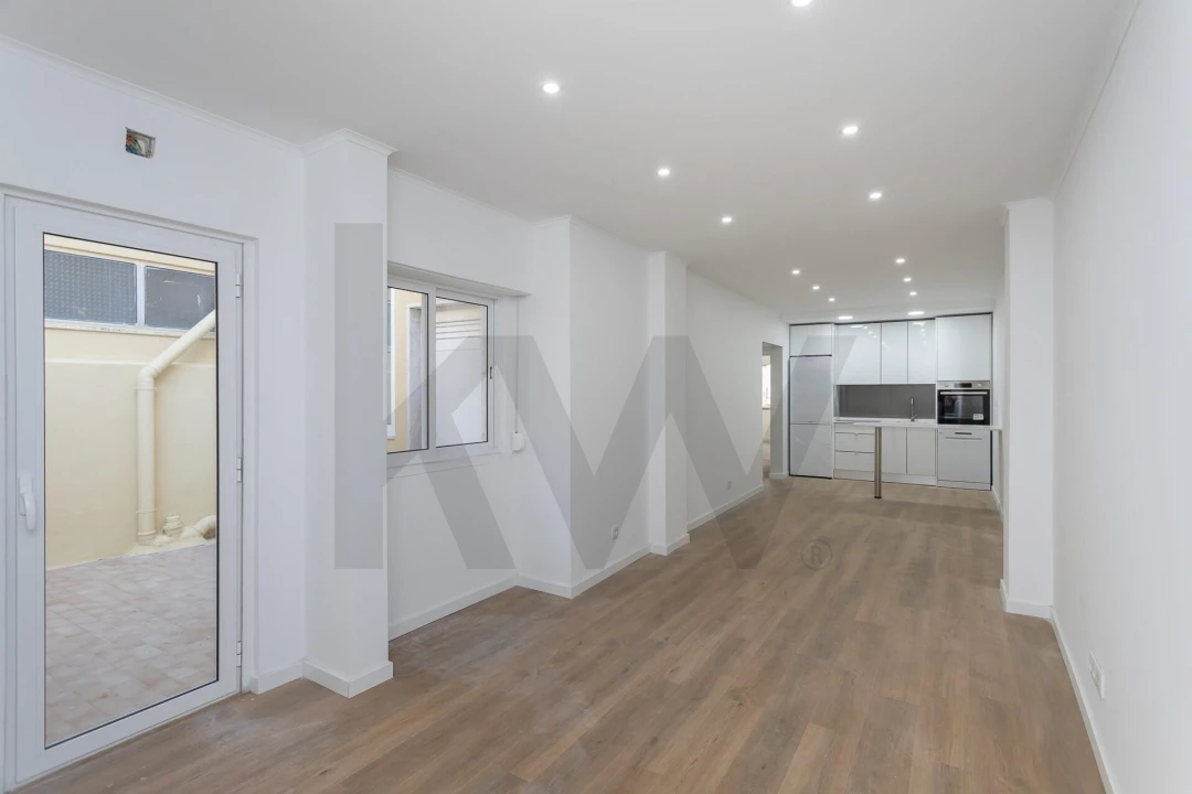Apartamento T2 para Venda em Falagueira-Venda Nova Foto 14