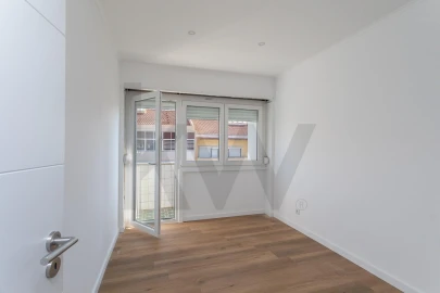 Apartamento T2 para Venda em Falagueira-Venda Nova