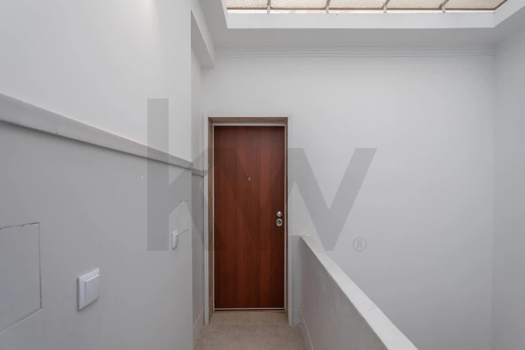 Apartamento T2 para Venda em Falagueira-Venda Nova Foto 17