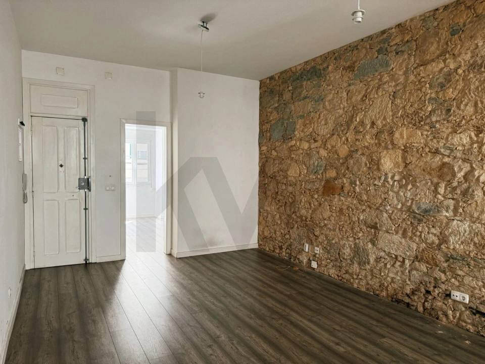 Apartamento T1 para Arrendamento em Penha de França Foto 1