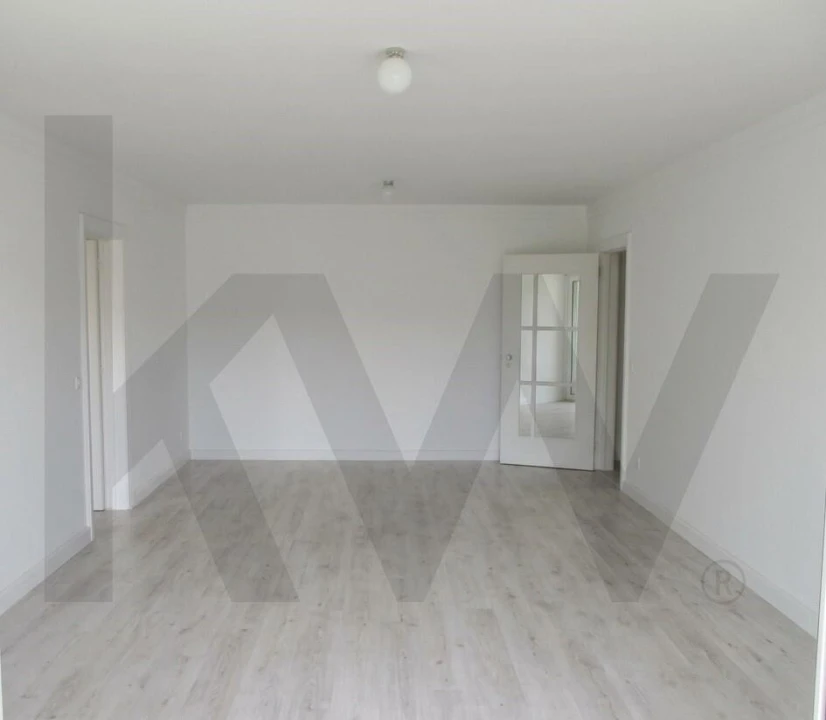Apartamento T2 para Arrendamento em Cascais e Estoril Foto 2