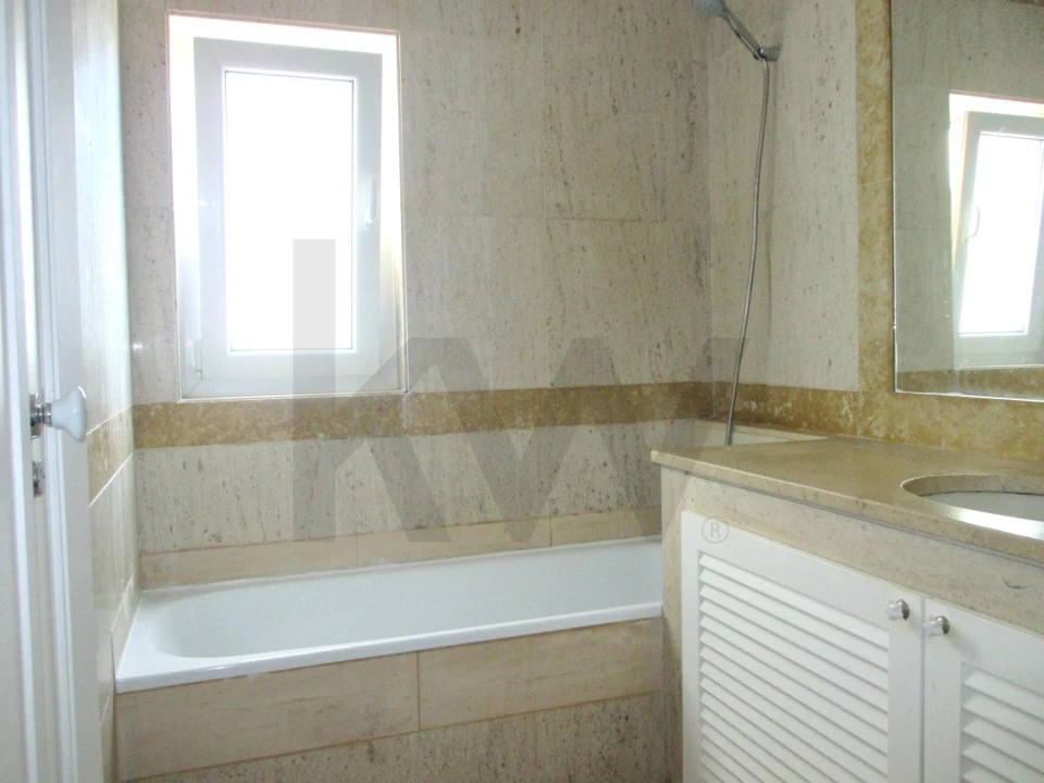 Apartamento T2 para Arrendamento em Cascais e Estoril Foto 7