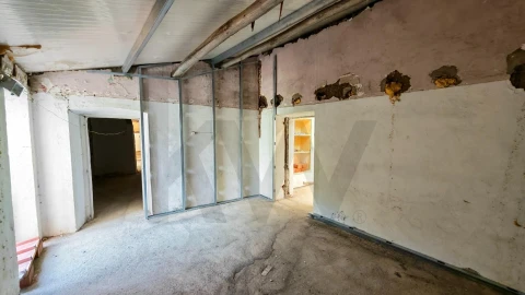 Moradia T7 para Venda em Caia, São Pedro e Alcáçova