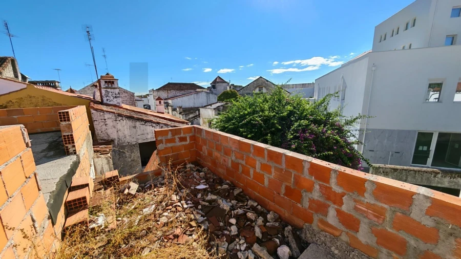 Moradia T7 para Venda em Caia, São Pedro e Alcáçova Foto 53