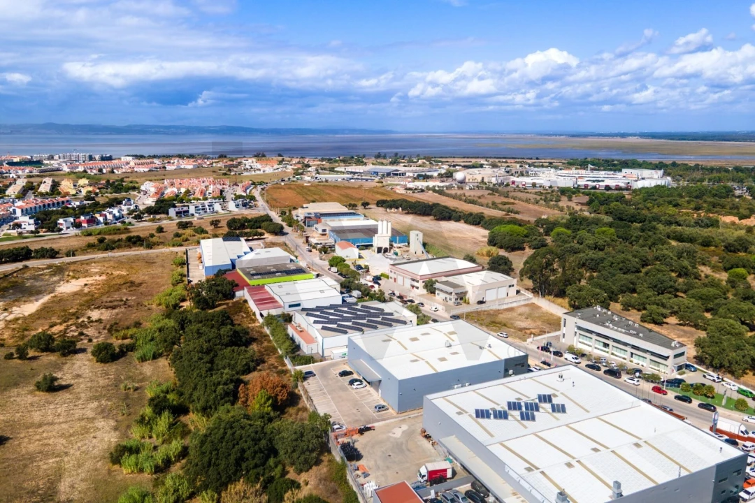 Armazém para Venda em Alcochete Foto 35