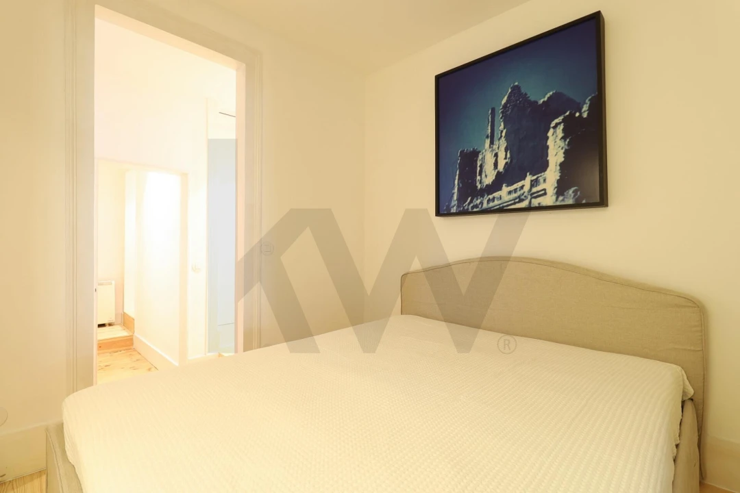 Apartamento T2 para Arrendamento em Misericórdia Foto 17