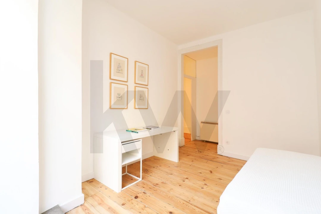 Apartamento T2 para Arrendamento em Misericórdia Foto 29