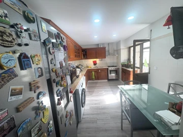 Apartamento T2 para Venda em Carcavelos e Parede
