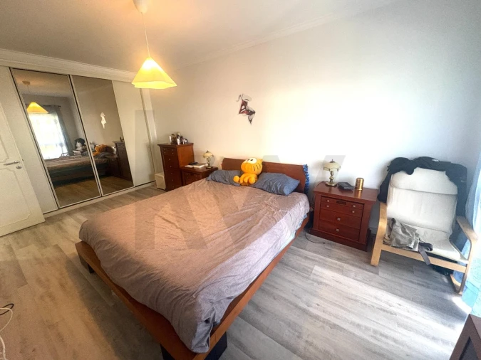 Apartamento T2 para Venda em Carcavelos e Parede Foto 11