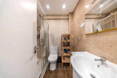 Apartamento T2 para Venda em Queluz e Belas