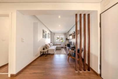 Apartamento T2 para Venda em Queluz e Belas